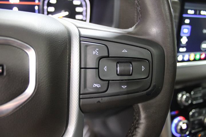 Used 2021 GMC Yukon Denali w/ LPO, Illumination Package AWD/4WD image 39