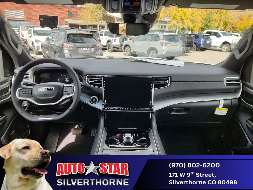 New 2025 Jeep Wagoneer L Series II w/ Convenience Group I image 12