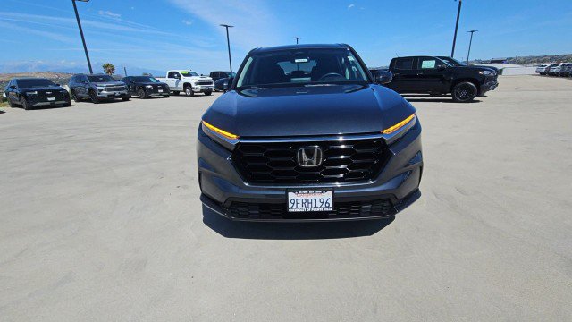 Used 2023 Honda CR-V EX image 3