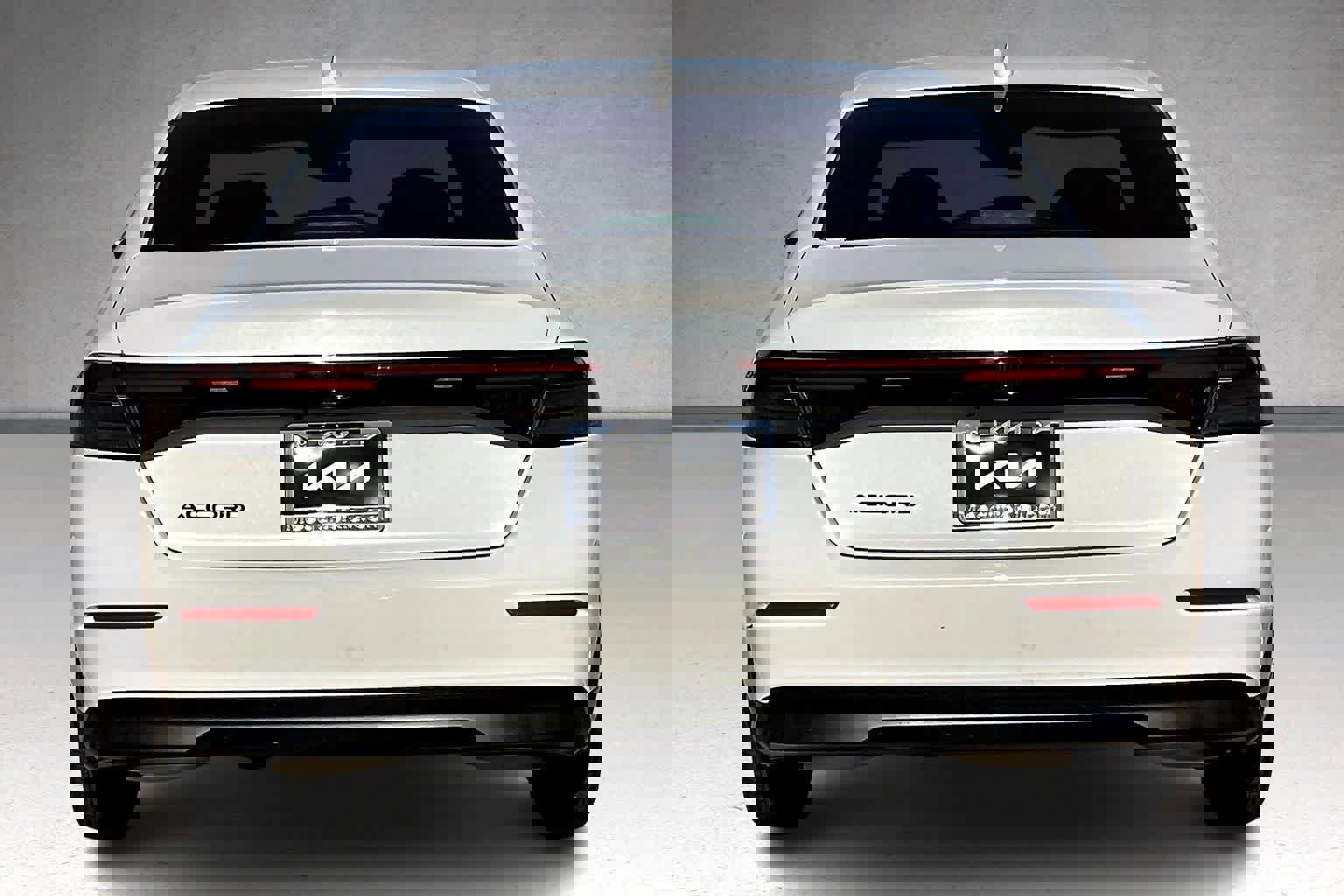 Used 2023 Honda Accord EX image 5