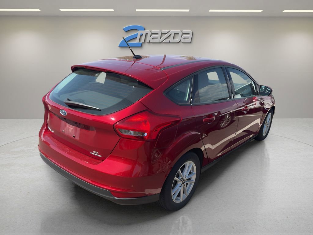 Used 2014 Ford Focus SE w/ SE Sport Package image 8