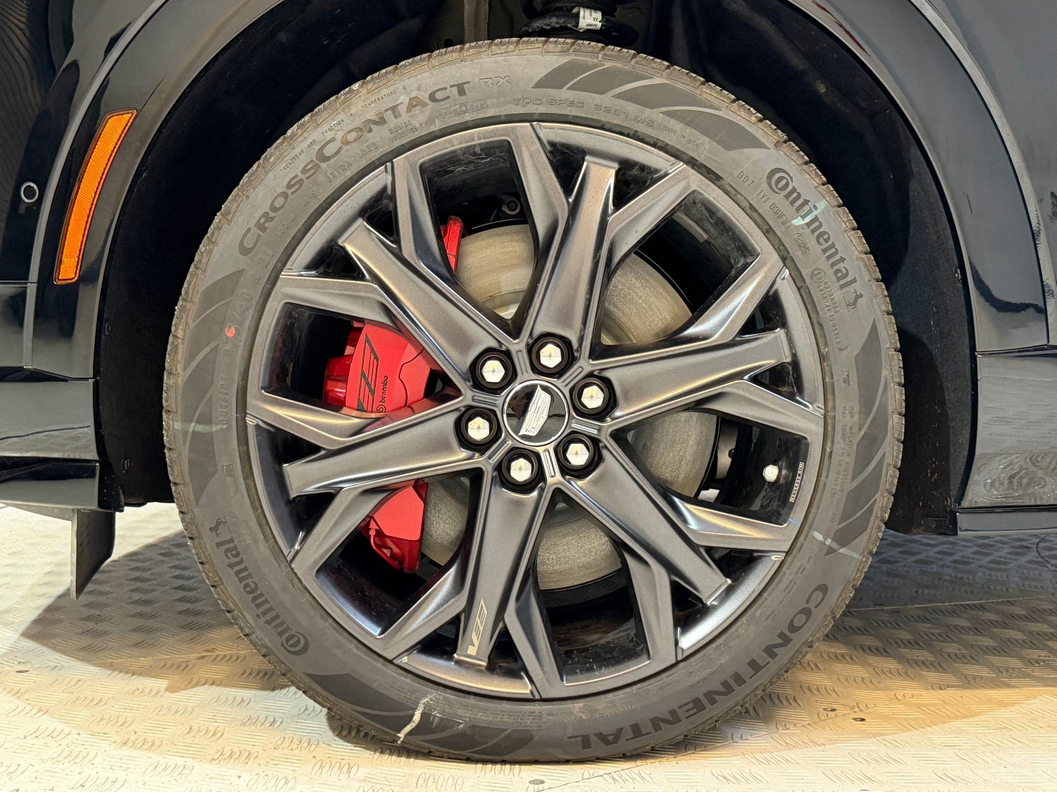 New 2026 Cadillac Optiq V AWD/4WD image 12