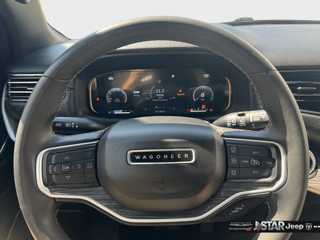 Used 2022 Jeep Wagoneer Series III AWD/4WD image 13