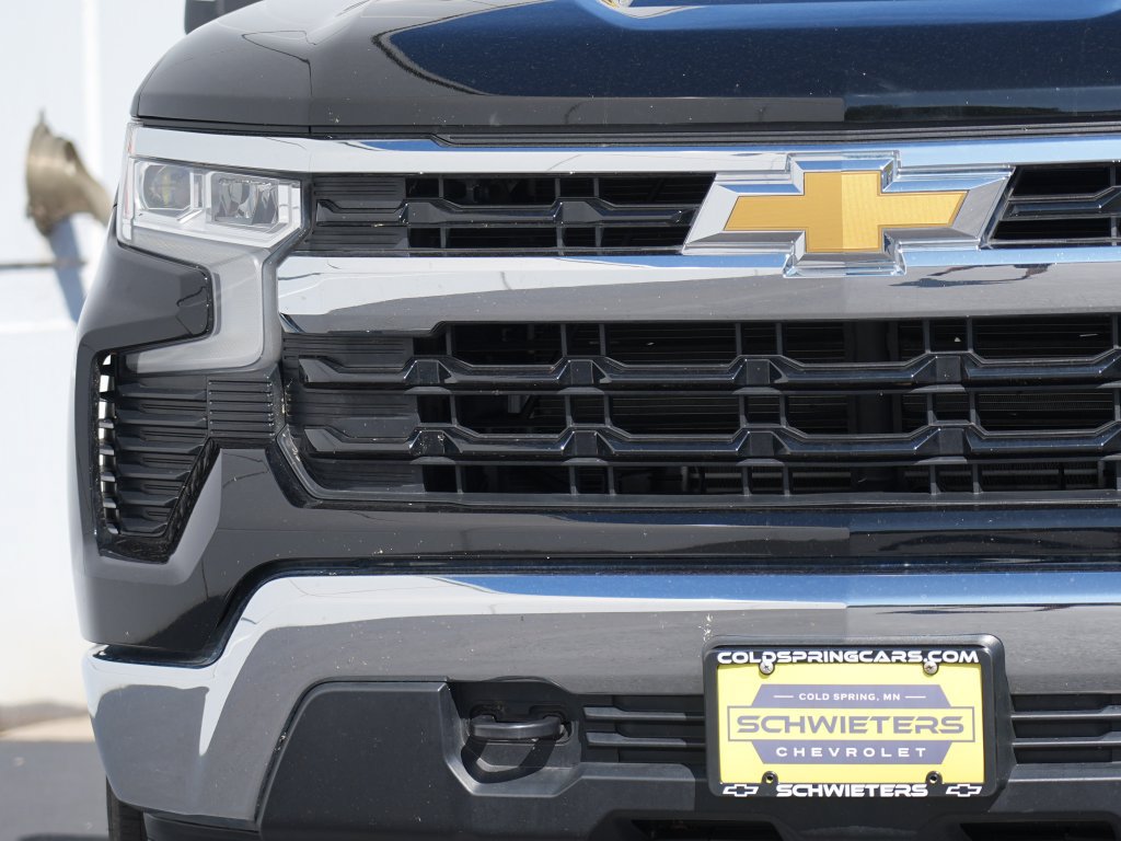 Certified 2023 Chevrolet Silverado 1500 LT w/ Convenience Package II AWD/4WD image 9