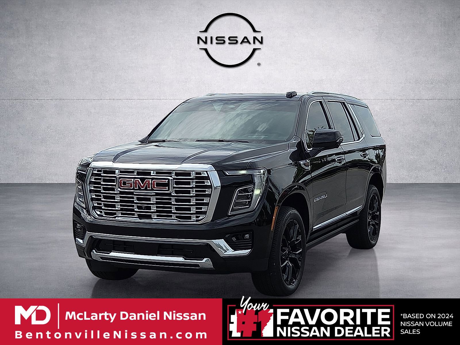 Used 2026 GMC Yukon Denali w/ Sun & Power Step Package AWD/4WD image 2