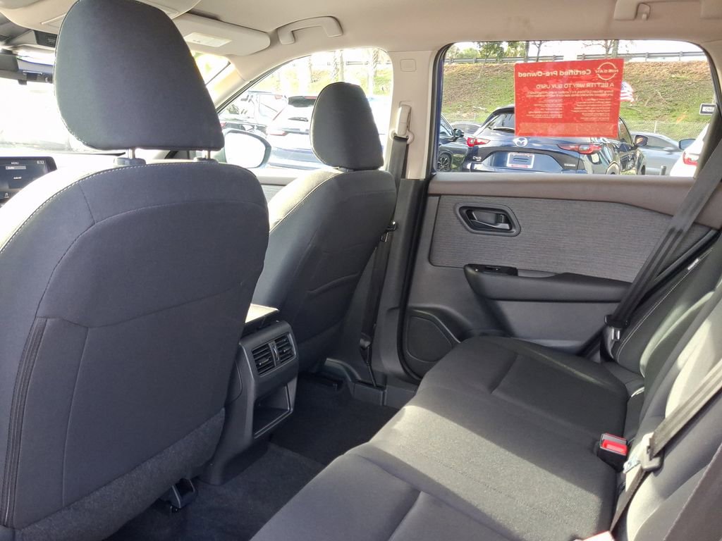 Certified 2023 Nissan Rogue S image 8