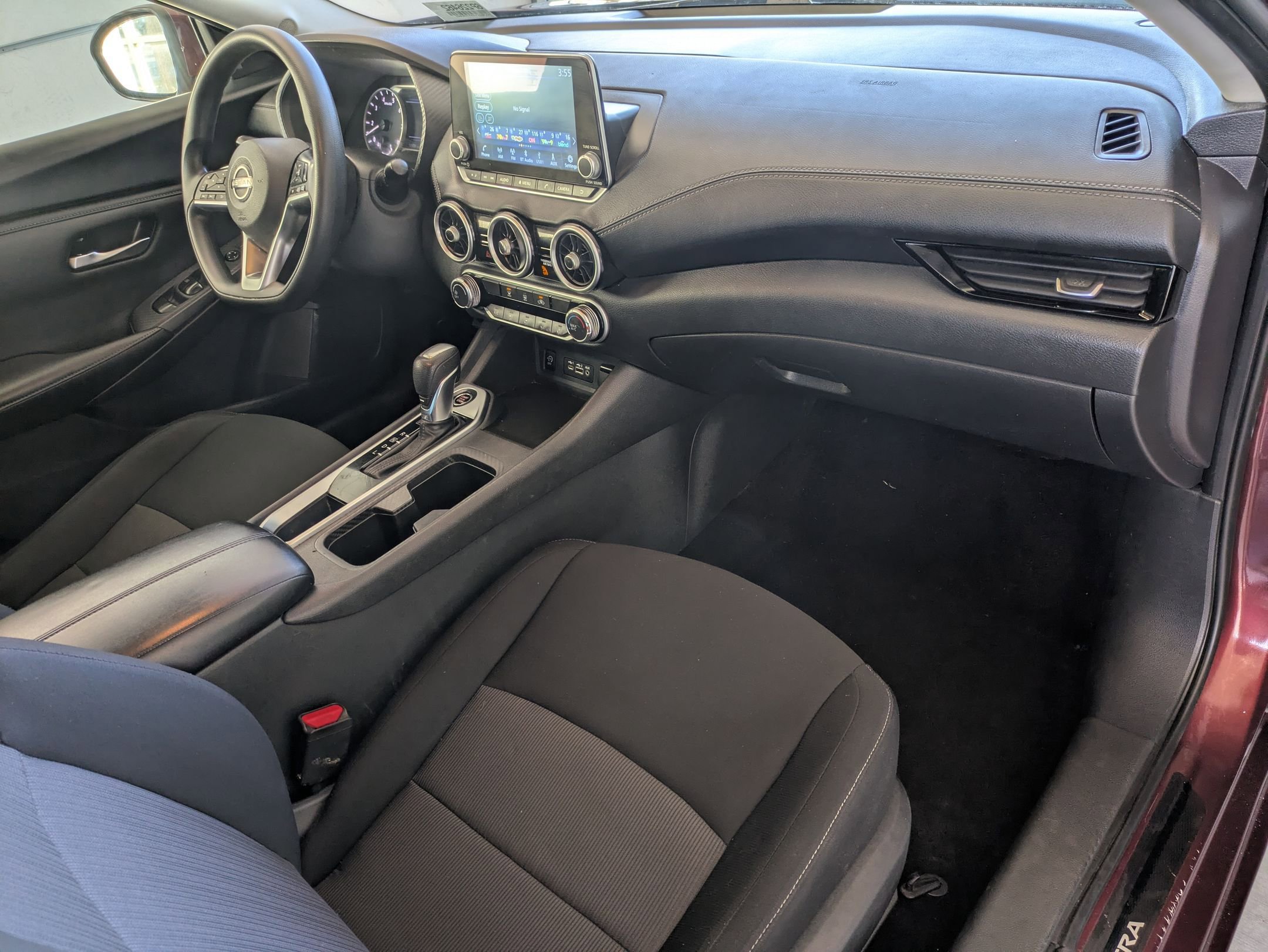 Used 2024 Nissan Sentra SV image 10