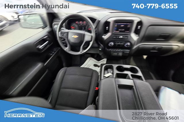 Used 2022 Chevrolet Silverado 1500 Custom AWD/4WD image 10
