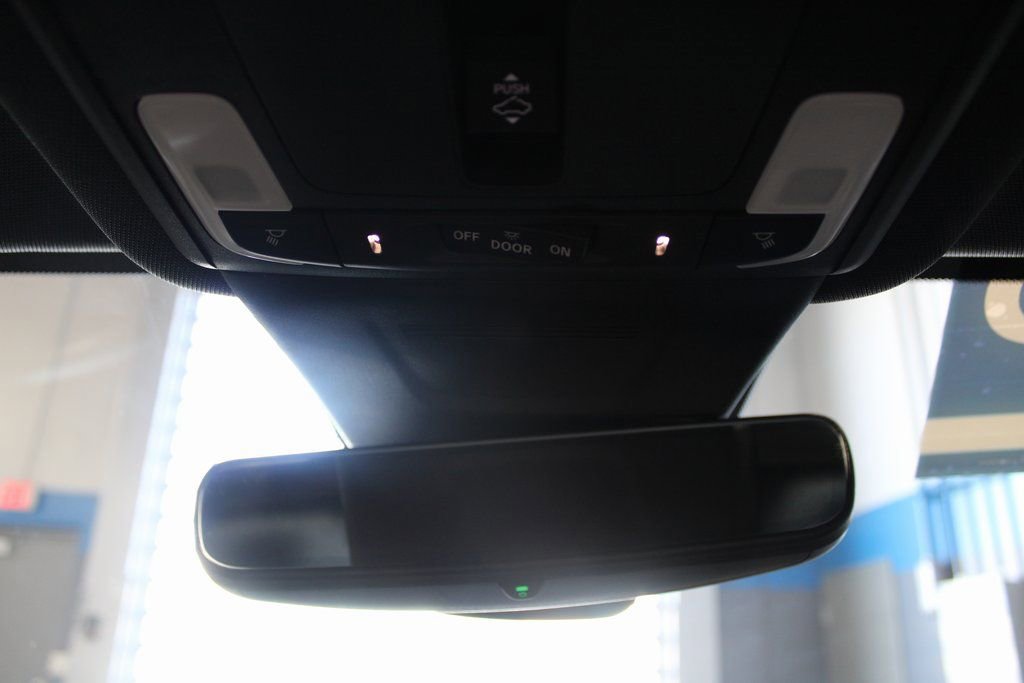 Used 2025 Honda CR-V Sport Touring image 40