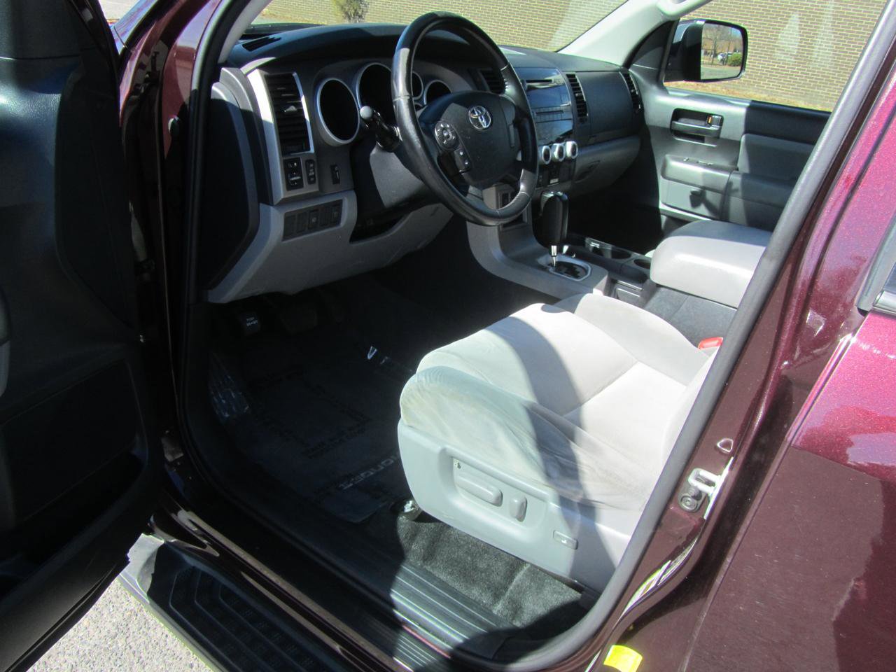 Used 2012 Toyota Sequoia SR5 image 16