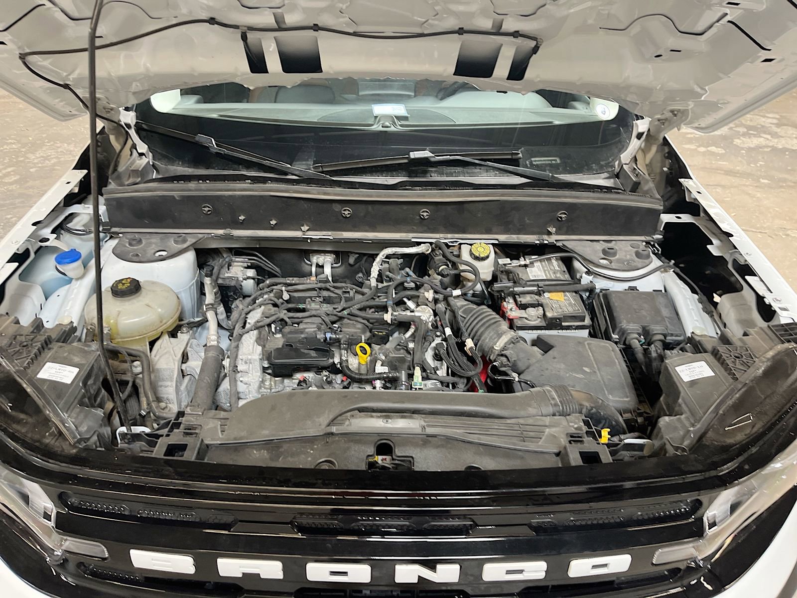 Used 2024 Ford Bronco Sport Outer Banks w/ Tech Package image 32