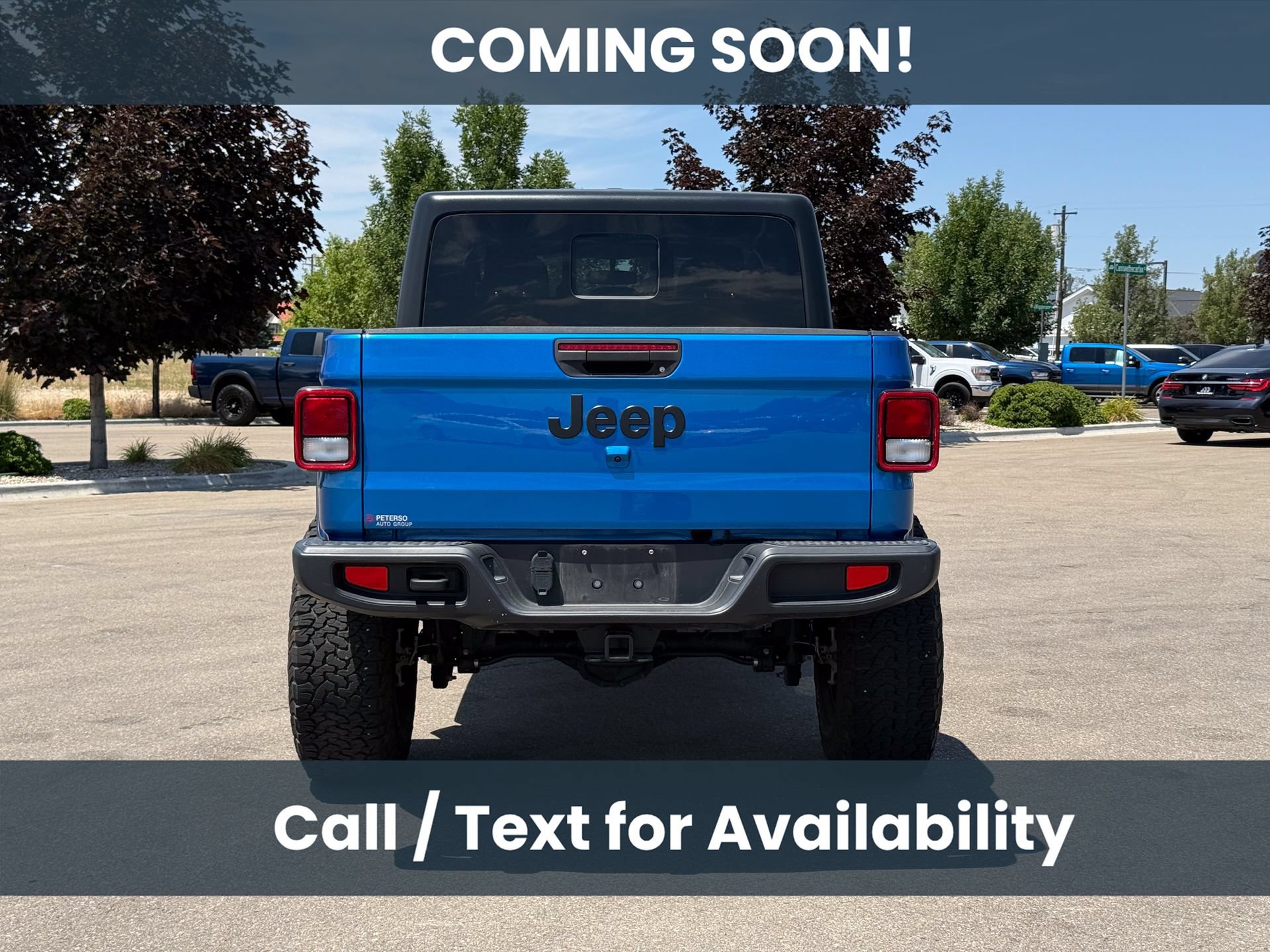 Used 2023 Jeep Gladiator Sport AWD/4WD image 4