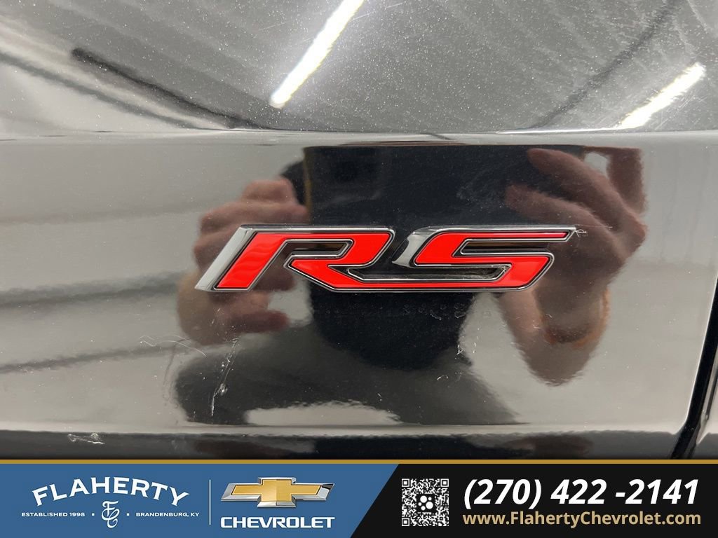 Used 2024 Chevrolet Traverse RS w/ LPO, Floor Liner Package AWD/4WD image 19