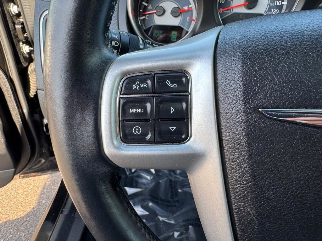 Used 2013 Chrysler 200 Limited w/ Sun/Sound Group FWD image 40