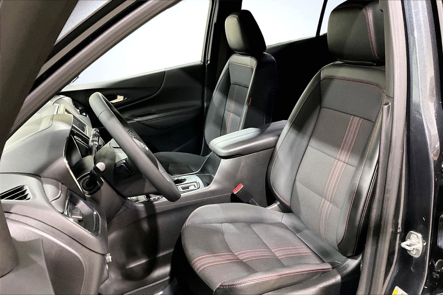 Used 2023 Chevrolet Equinox RS w/ LPO, Floor Liner Package image 26