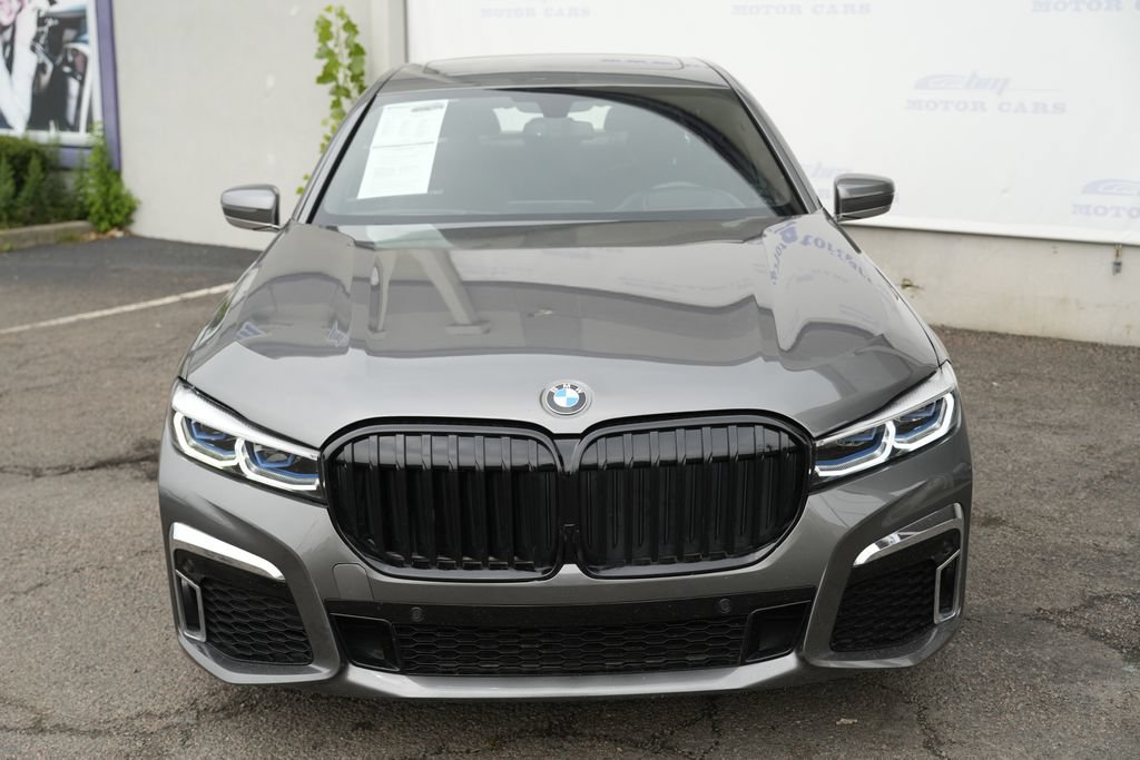 Used 2016 BMW 750i xDrive AWD/4WD image 12