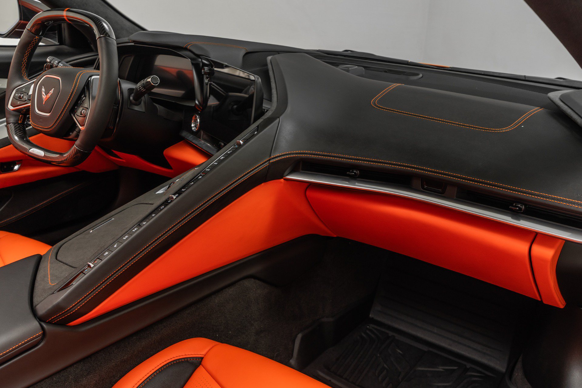 Used 2025 Chevrolet Corvette E-Ray AWD/4WD image 15