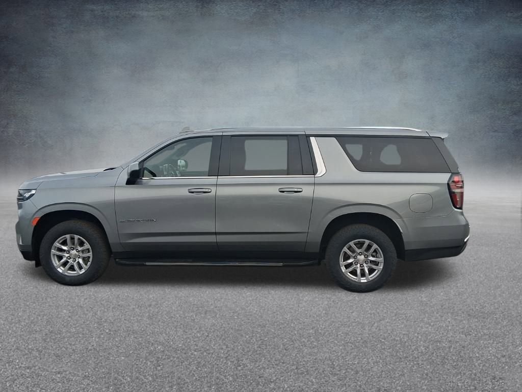 Used 2023 Chevrolet Suburban LT image 10