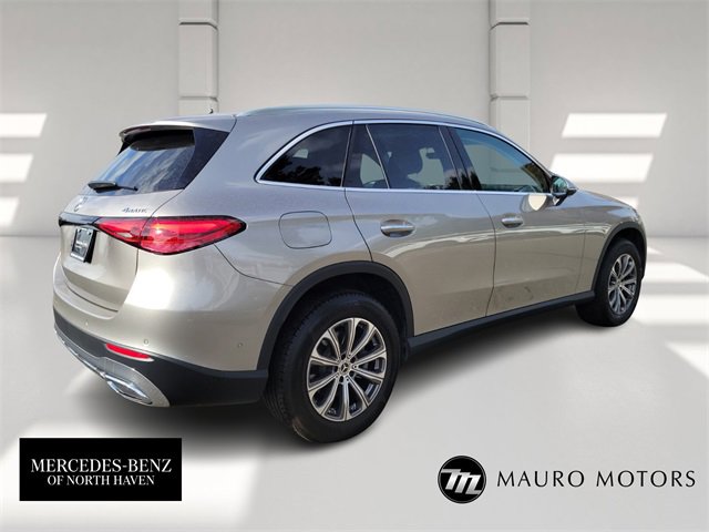 Used 2023 Mercedes-Benz GLC 300 4MATIC image 3
