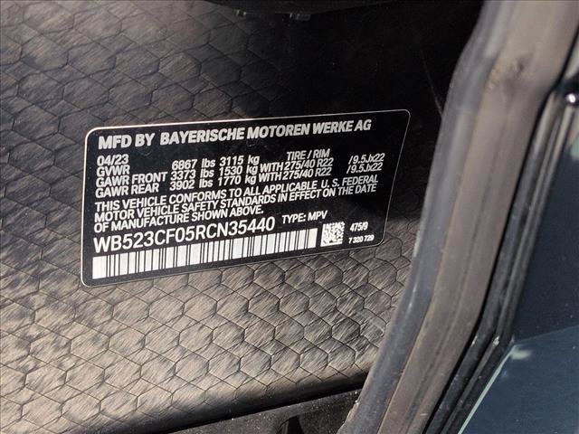 Used 2024 BMW iX xDrive50 w/ Premium Package AWD/4WD image 27