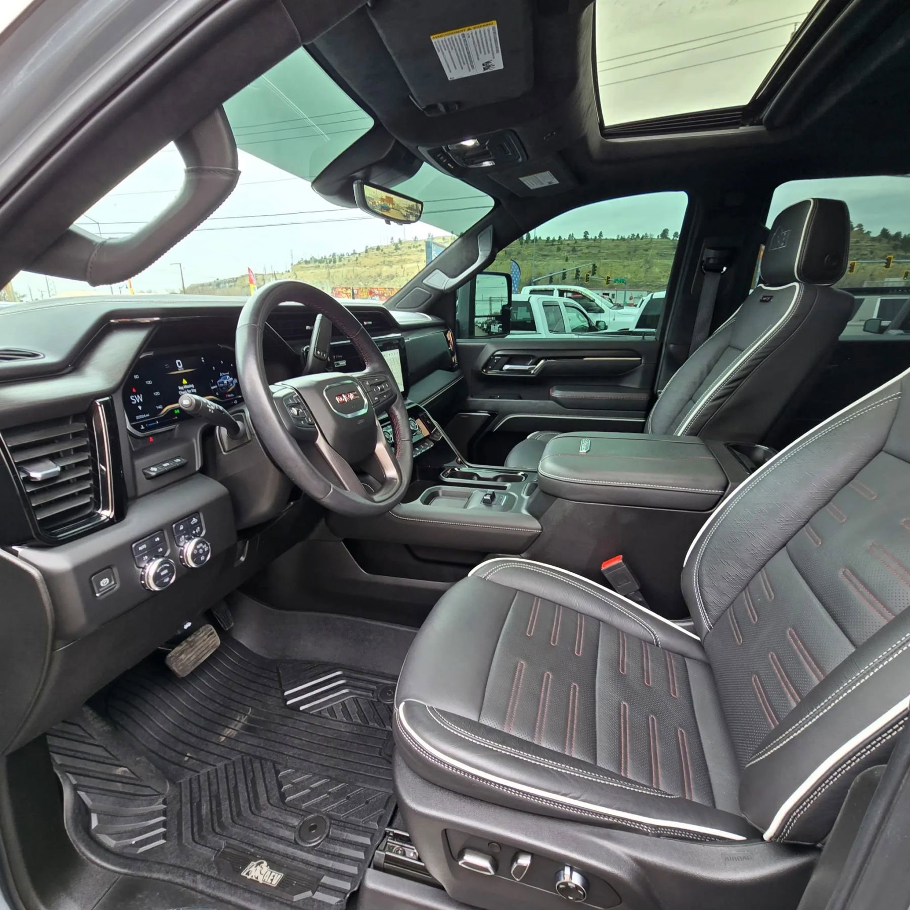Used 2024 GMC Sierra 2500 AT4X w/ AT4X AEV Edition AWD/4WD image 9