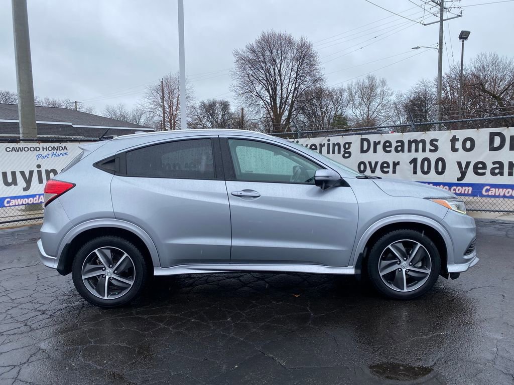 Used 2020 Honda HR-V Touring image 2