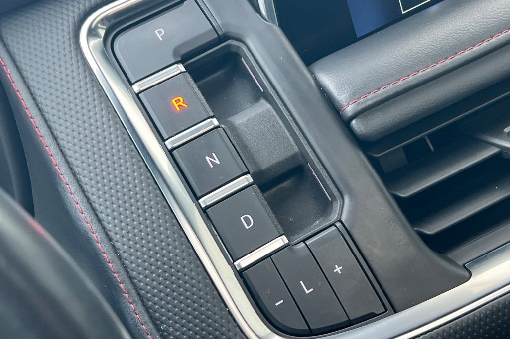 Certified 2022 Chevrolet Tahoe RST w/ Sport Performance Package image 27