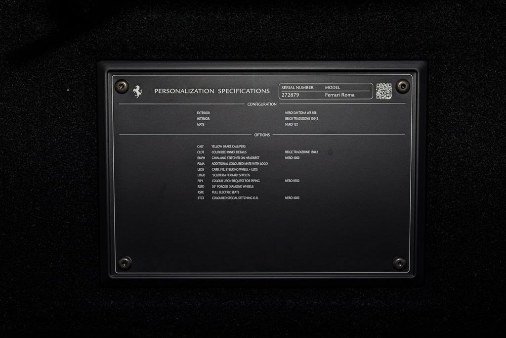 Used 2022 Ferrari Roma RWD image 17