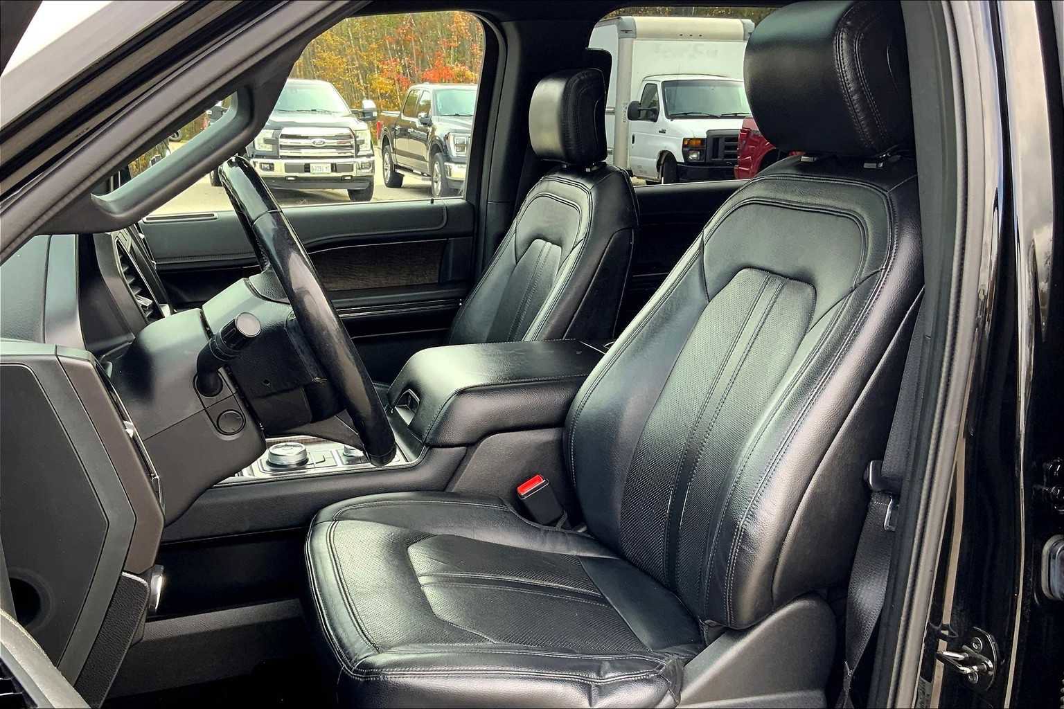 Used 2018 Ford Expedition Limited image 8