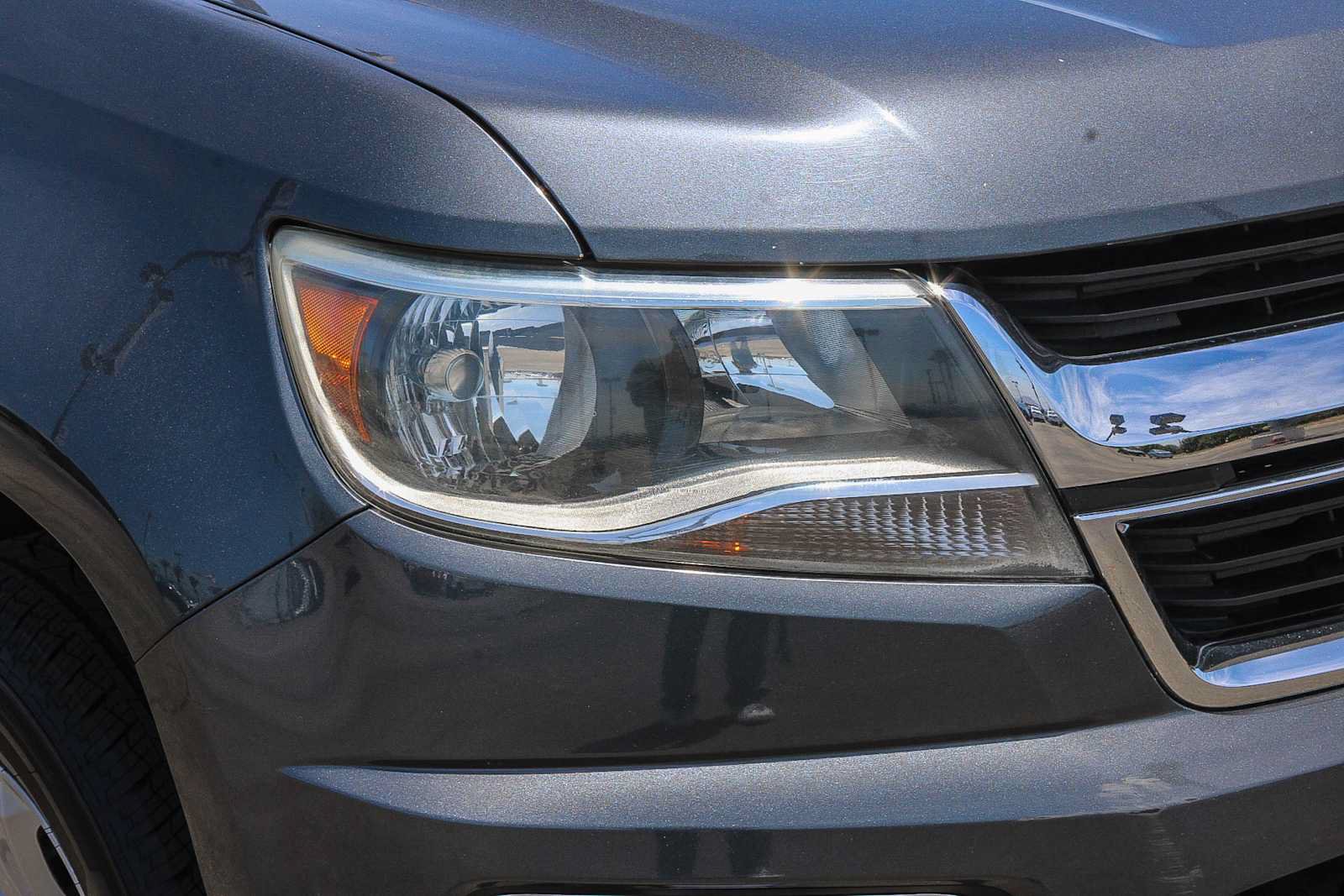 Used 2016 Chevrolet Colorado LT w/ LT Convenience Package RWD image 4