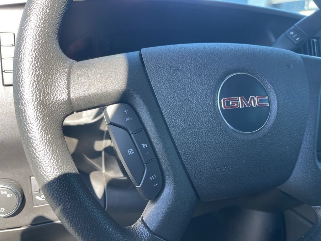 Used 2023 GMC Savana 2500 Extended w/ Driver Convenience Package RWD image 10