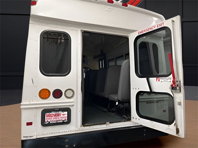 Used 2009 Chevrolet Express 3500 w/ School Bus Package image 7