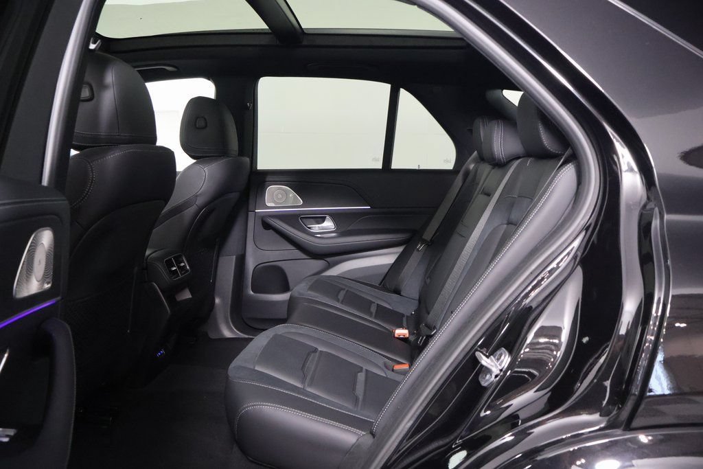 New 2026 Mercedes-Benz GLE 53 AMG 4MATIC image 6