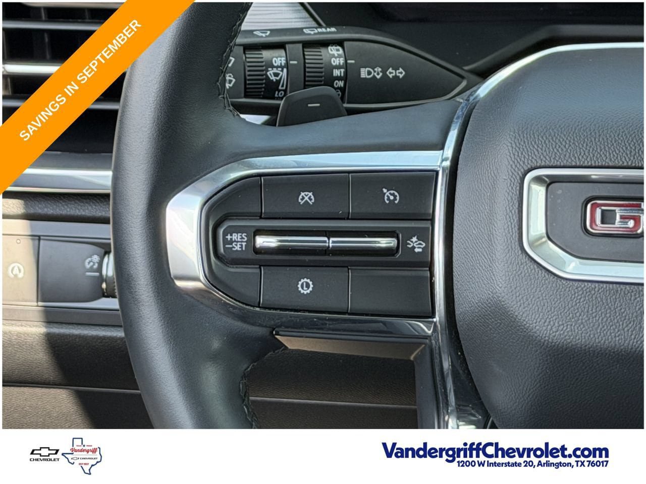 Used 2025 GMC Acadia Elevation FWD image 13