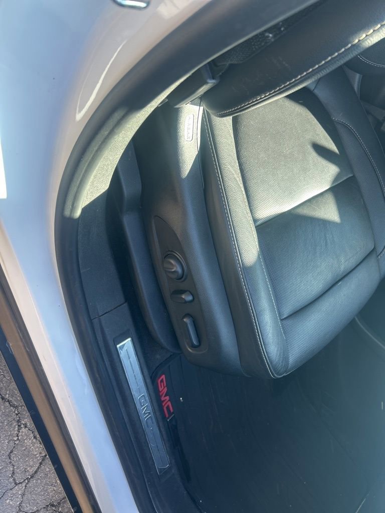 Used 2020 GMC Acadia SLT w/ Premium Package image 40