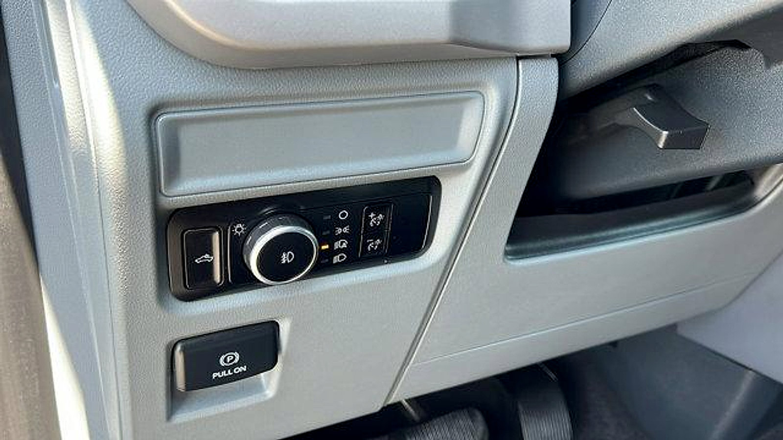 Used 2023 Ford F150 XLT image 26