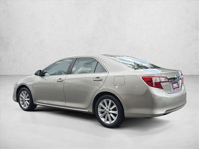 Used 2014 Toyota Camry XLE FWD image 7