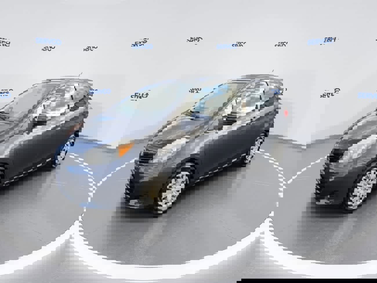 Used 2013 Toyota Yaris L image 5