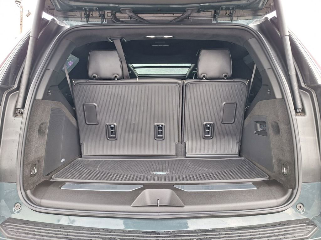 Certified 2025 Cadillac Escalade V image 28