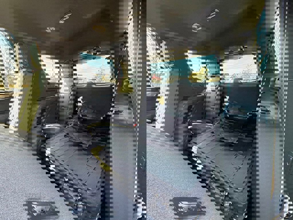 New 2026 GMC Yukon Elevation w/ LPO, Floor Liner Package image 14