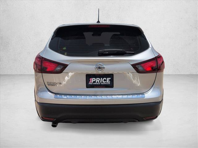 Used 2019 Nissan Rogue Sport S FWD image 7