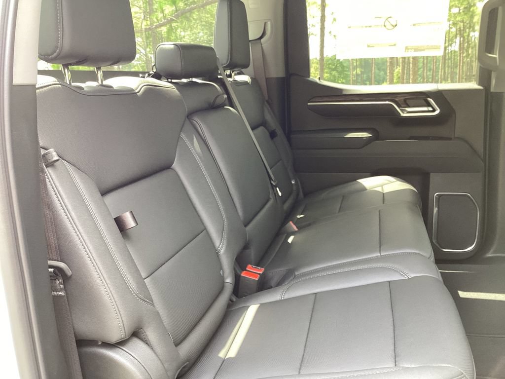 Used 2026 GMC Sierra 1500 SLT RWD image 19