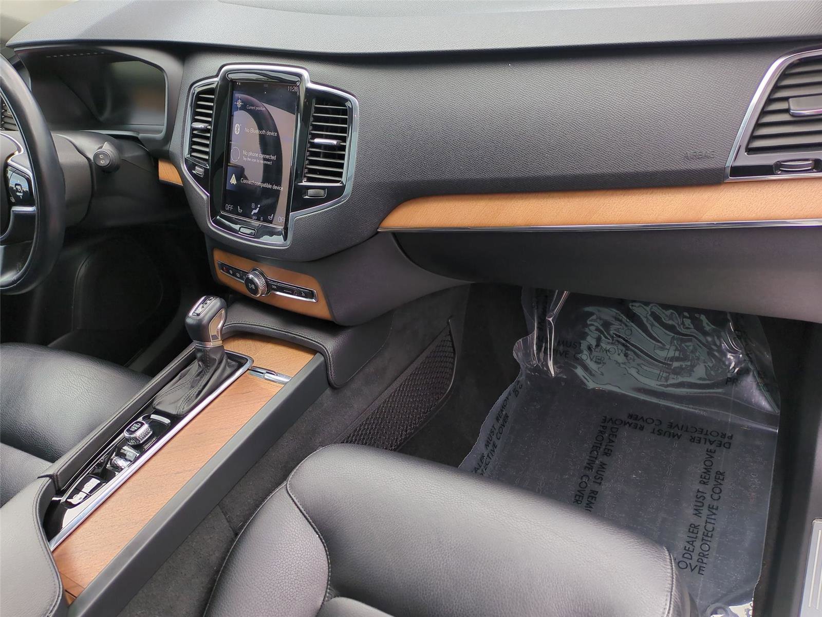 Used 2021 Volvo XC90 T6 Momentum AWD/4WD image 20