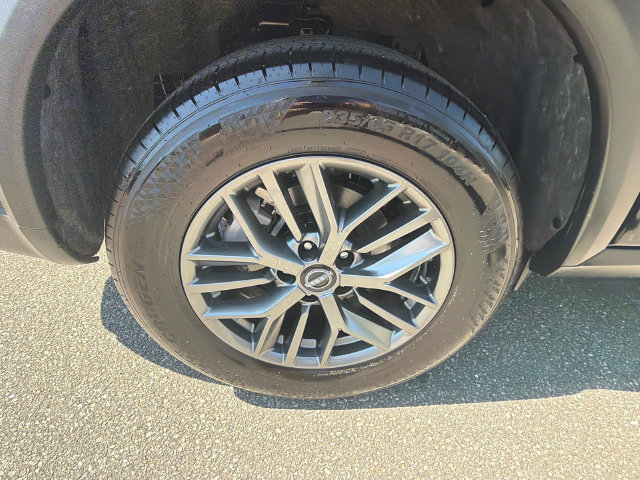 Used 2026 Nissan Rogue SV FWD image 17