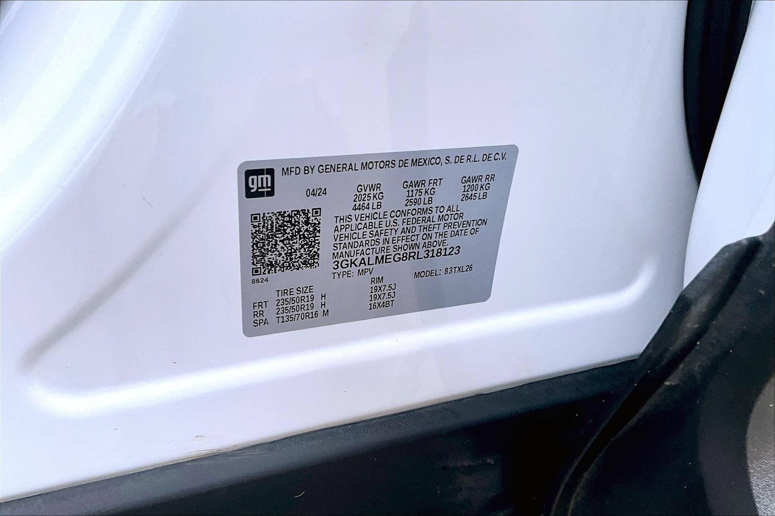 Used 2024 GMC Terrain SLE w/ Elevation Edition FWD image 33