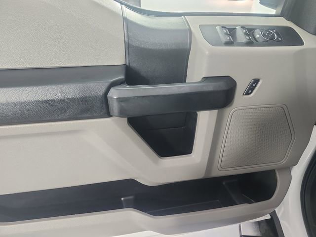 Used 2017 Ford F250 XL w/ Power Equipment Group RWD image 18