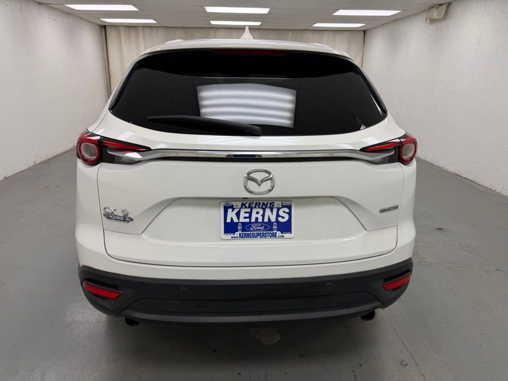 Used 2020 MAZDA CX-9 Touring w/ Touring Premium Package FWD image 4