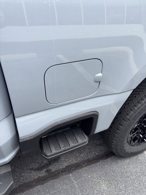 New 2026 Ford F350 Lariat w/ Black Appearance Package image 51