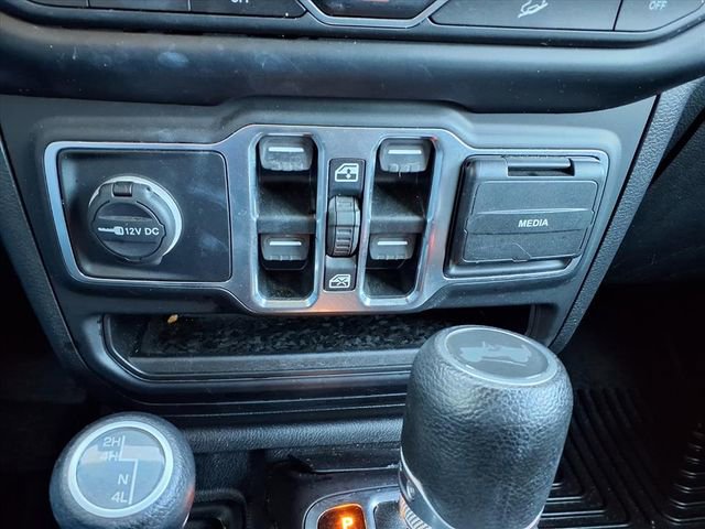 Used 2020 Jeep Wrangler Unlimited Sport image 16