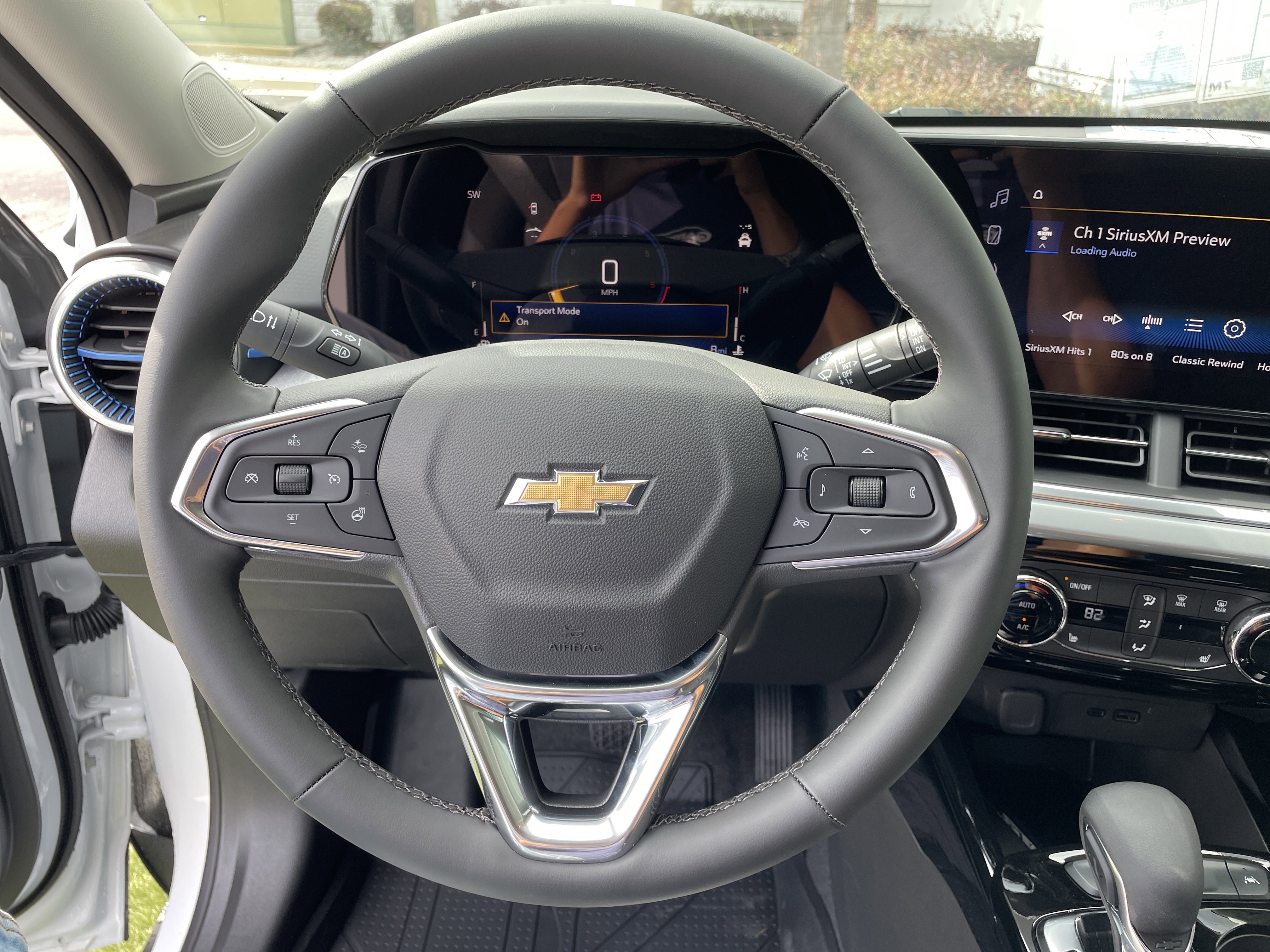 New 2025 Chevrolet Trax LT w/ Driver Confidence Package image 15